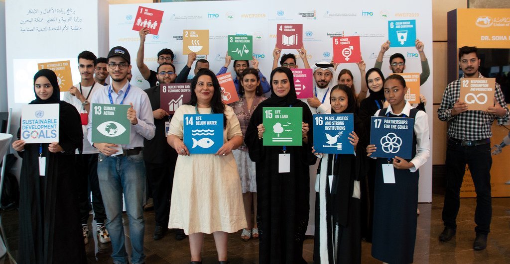 Youth participating in the Global Forum for Entrepreneurs and Investment hold Sustainable Development Goals 17